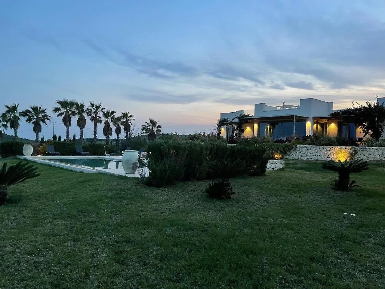 Cinecitta Sicily - La Villa Art Deco Noto