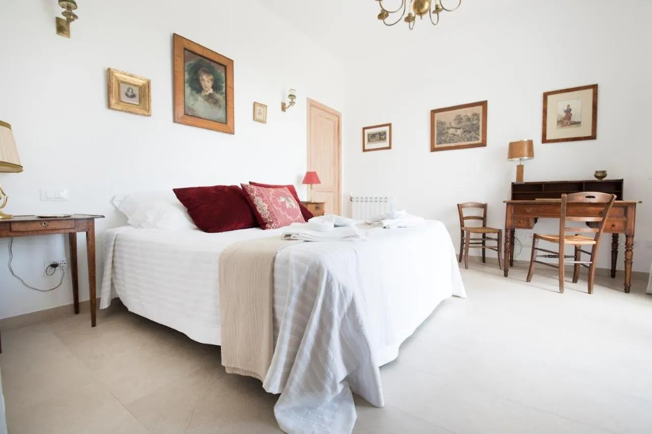 Cinecitta Sicily - La Villa Art Deco Noto